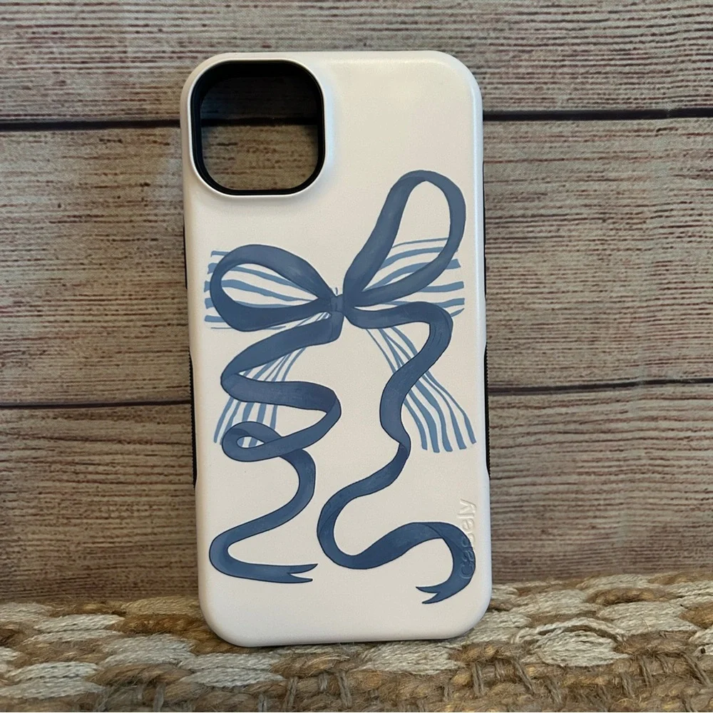 Casely iPhone 14 Plus case- Heartstrings